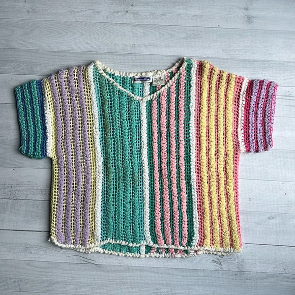 Tops - Vintage Crochet Multi Color Short Sleeve Top Size S